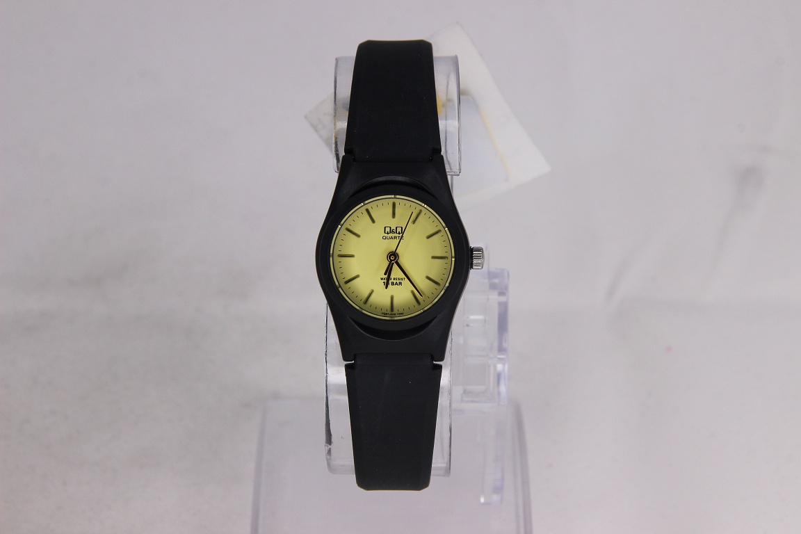 Q&Q VQ87-005