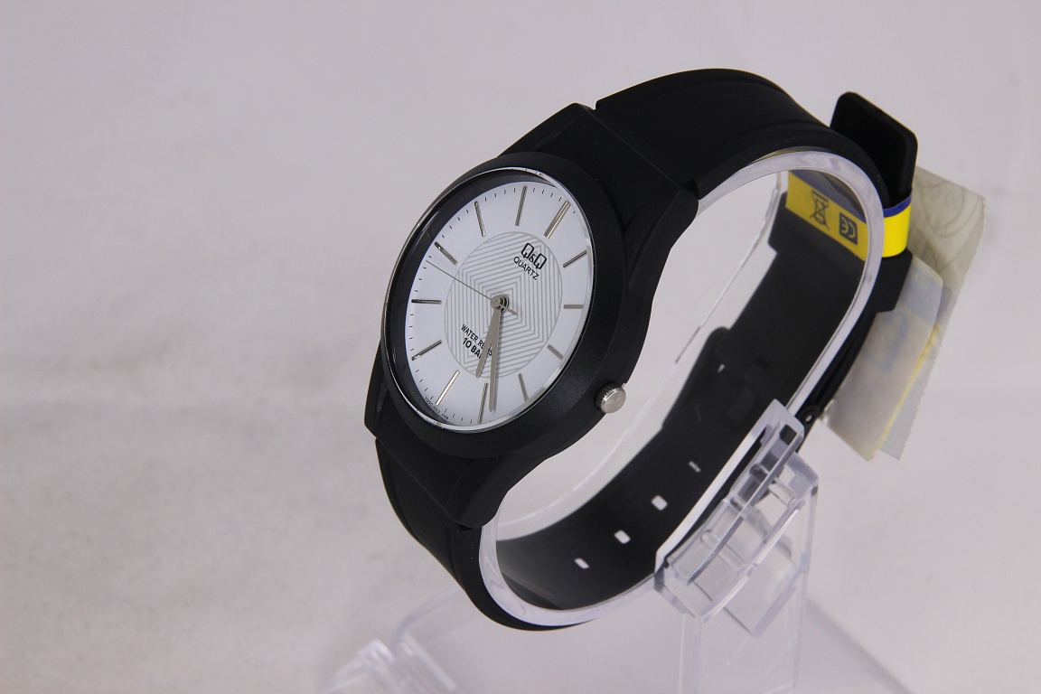 Q&Q VQ50-003