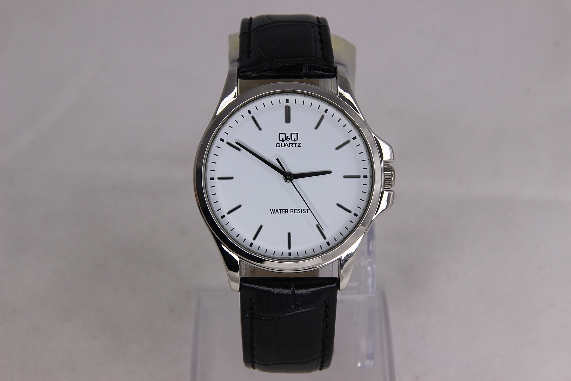 Q&Q QA06-301