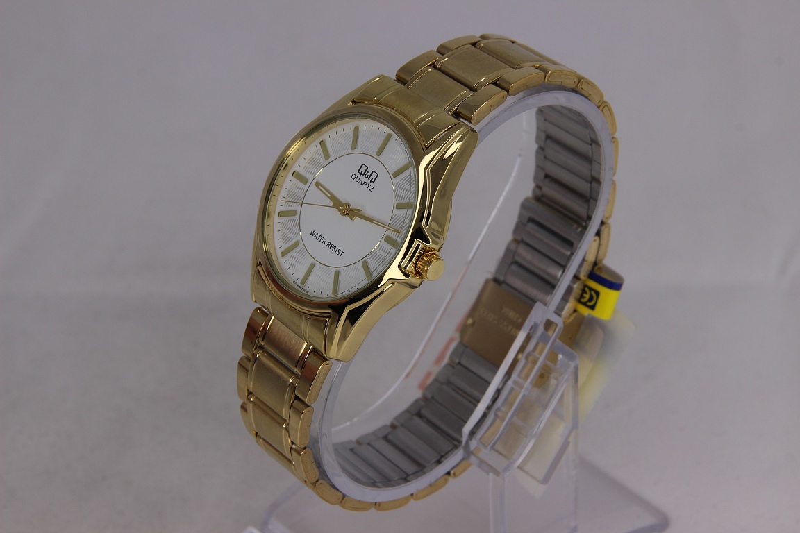 Q&Q Q702-001Y