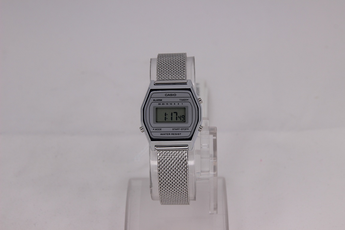 Casio LA690WEM-7EF